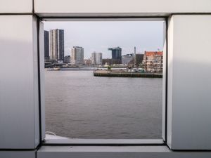 Rotterdam par la fenêtre